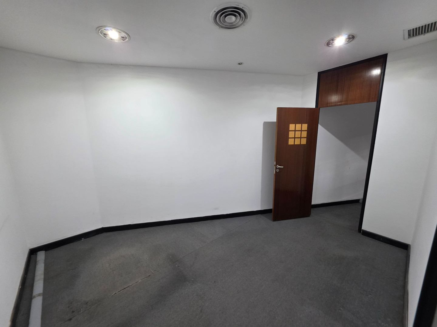 Local en Alquiler en Chiclana 260, Centro, Bahía Blanca - Bahía Blanca Propiedades | SITIO OFICIAL l