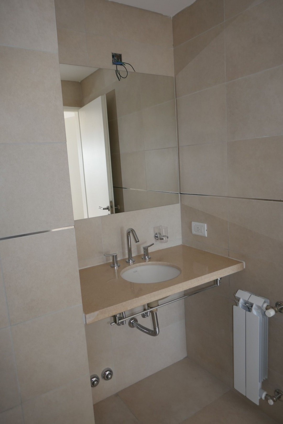 Departamento en Alquiler en San Martin 679, Centro, Bahía Blanca - Bahía Blanca Propiedades | SITIO OFICIAL l