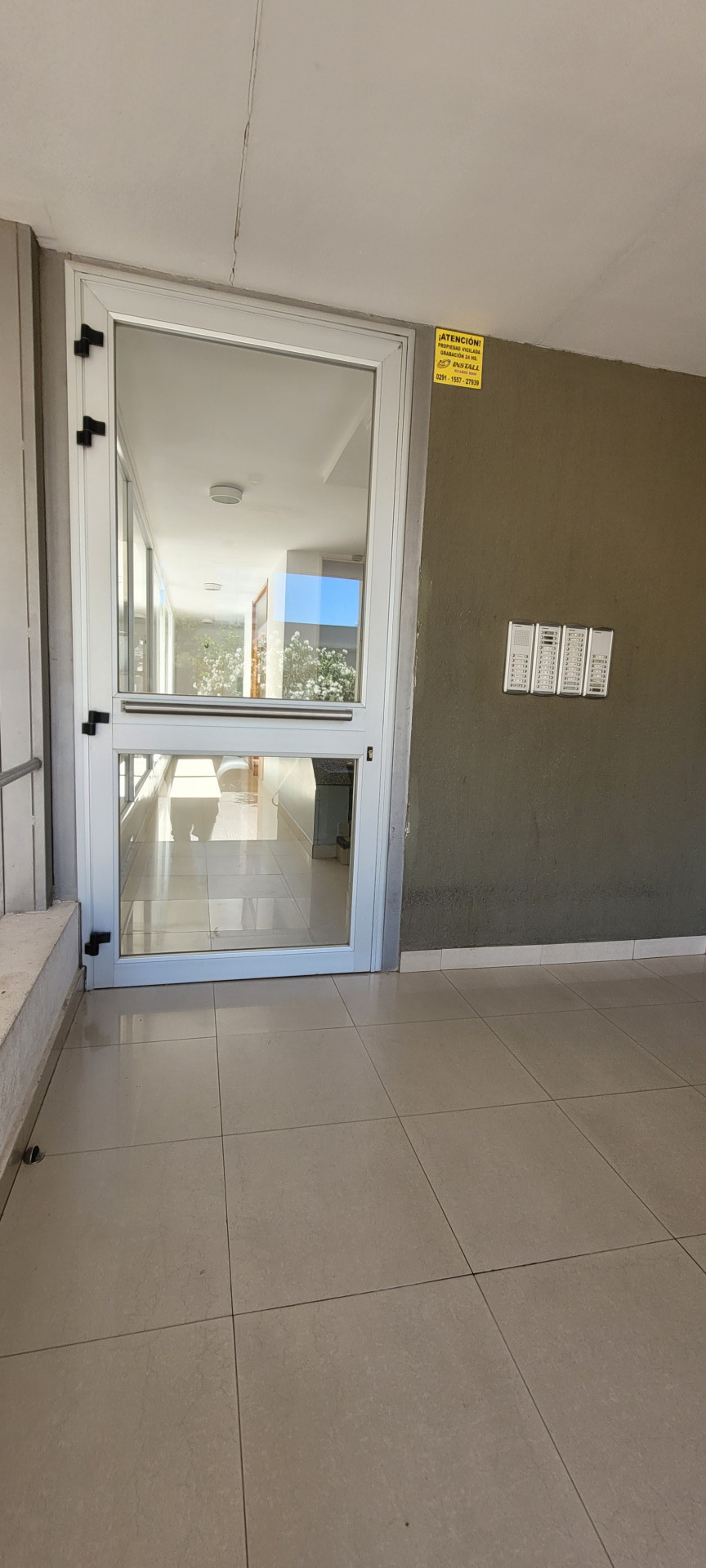Departamento en Alquiler en Caronti 47, Macrocentro, Bahía Blanca - Bahía Blanca Propiedades | SITIO OFICIAL l