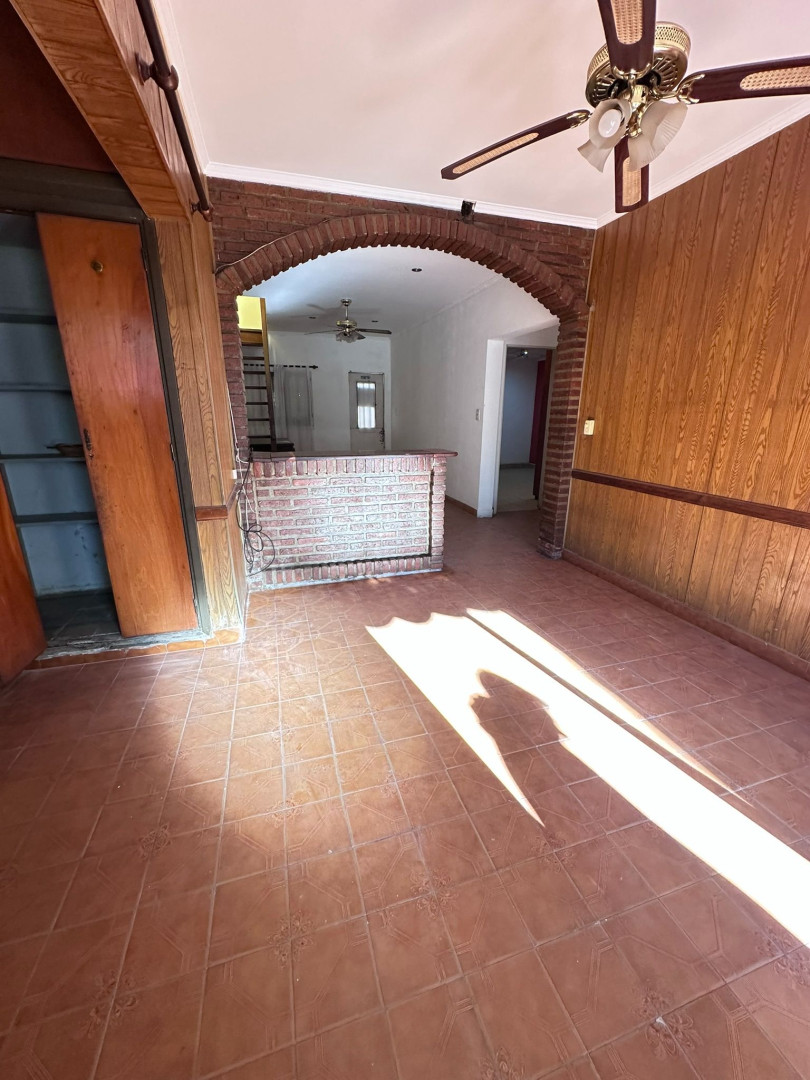 Casa en Venta en Corrientes 660, Bella Vista, Bahía Blanca - Bahía Blanca Propiedades | SITIO OFICIAL l