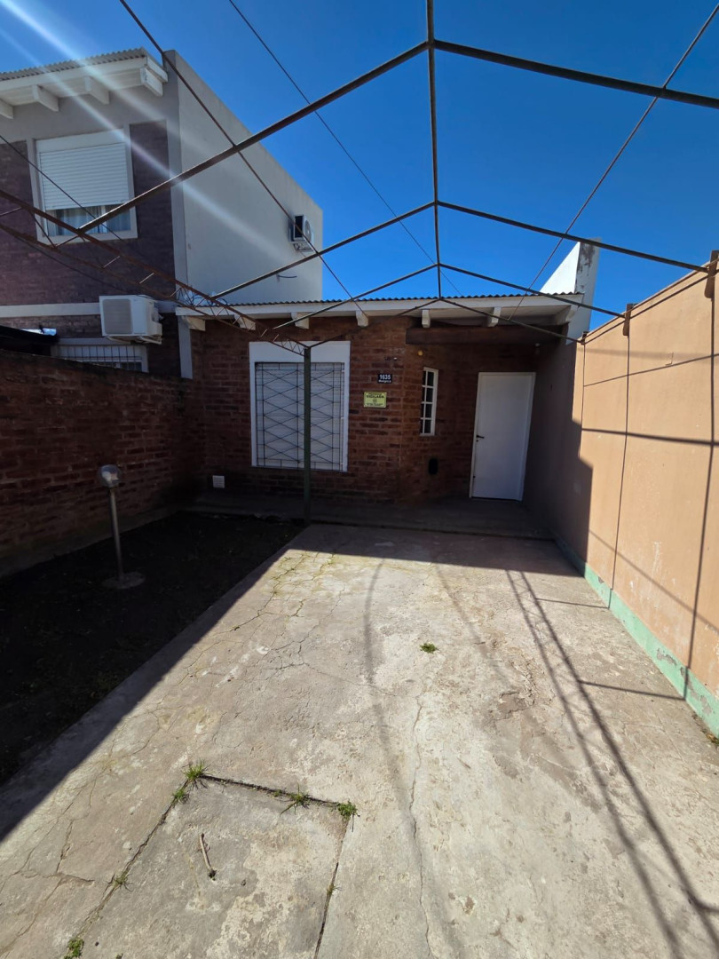 Casa en Alquiler en Belgica 1635,  Bahía Blanca - Bahía Blanca Propiedades | SITIO OFICIAL l