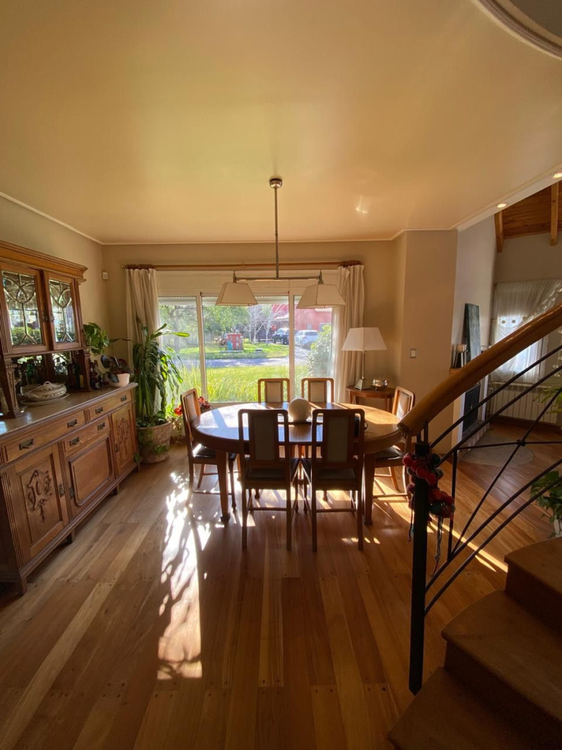 Casa en Venta  Bosque Alto, Bahía Blanca - Bahía Blanca Propiedades | SITIO OFICIAL l