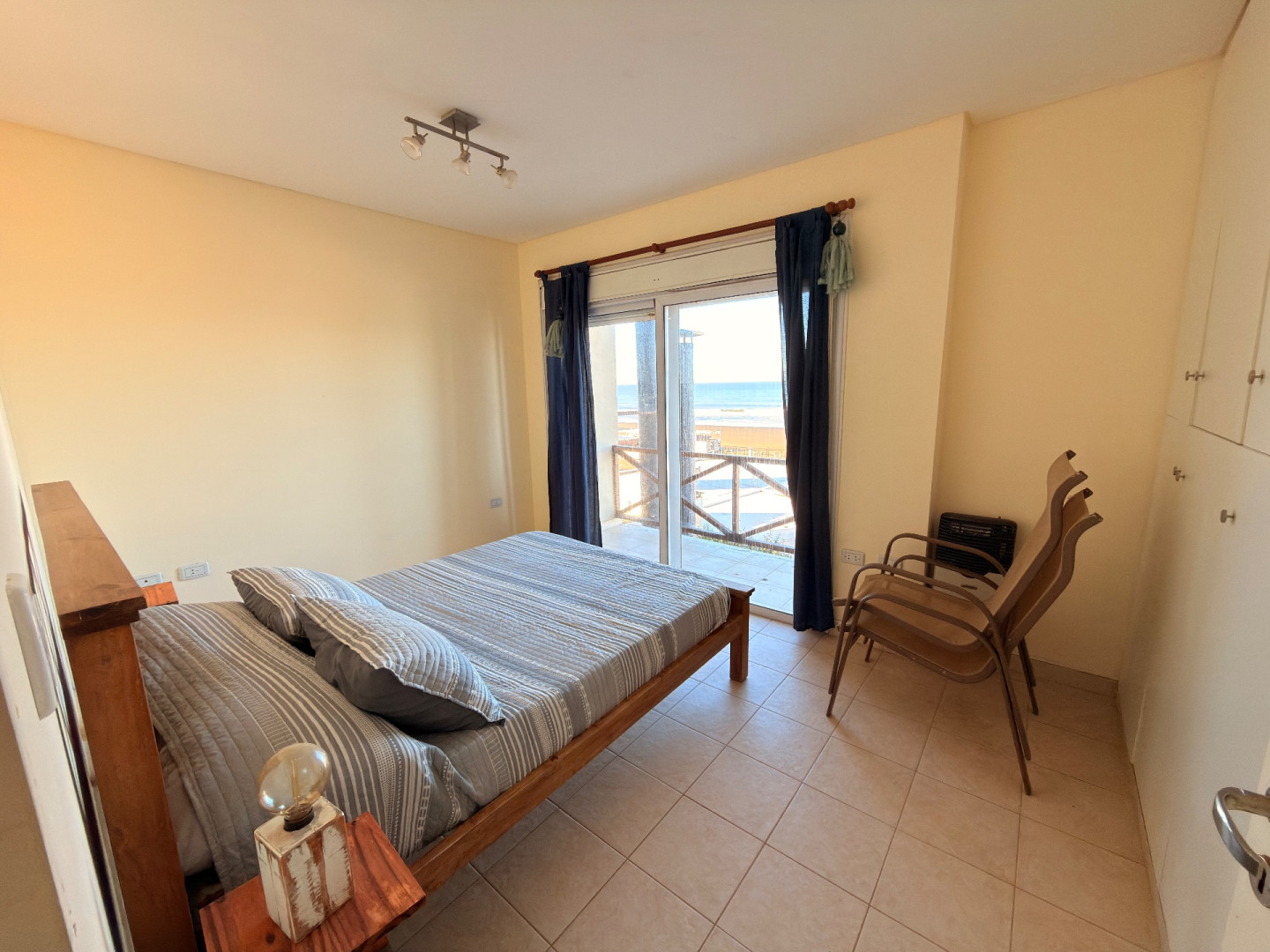 Duplex en Venta en Río Asunción 38, Dufaur, Monte Hermoso - Bahía Blanca Propiedades | SITIO OFICIAL l