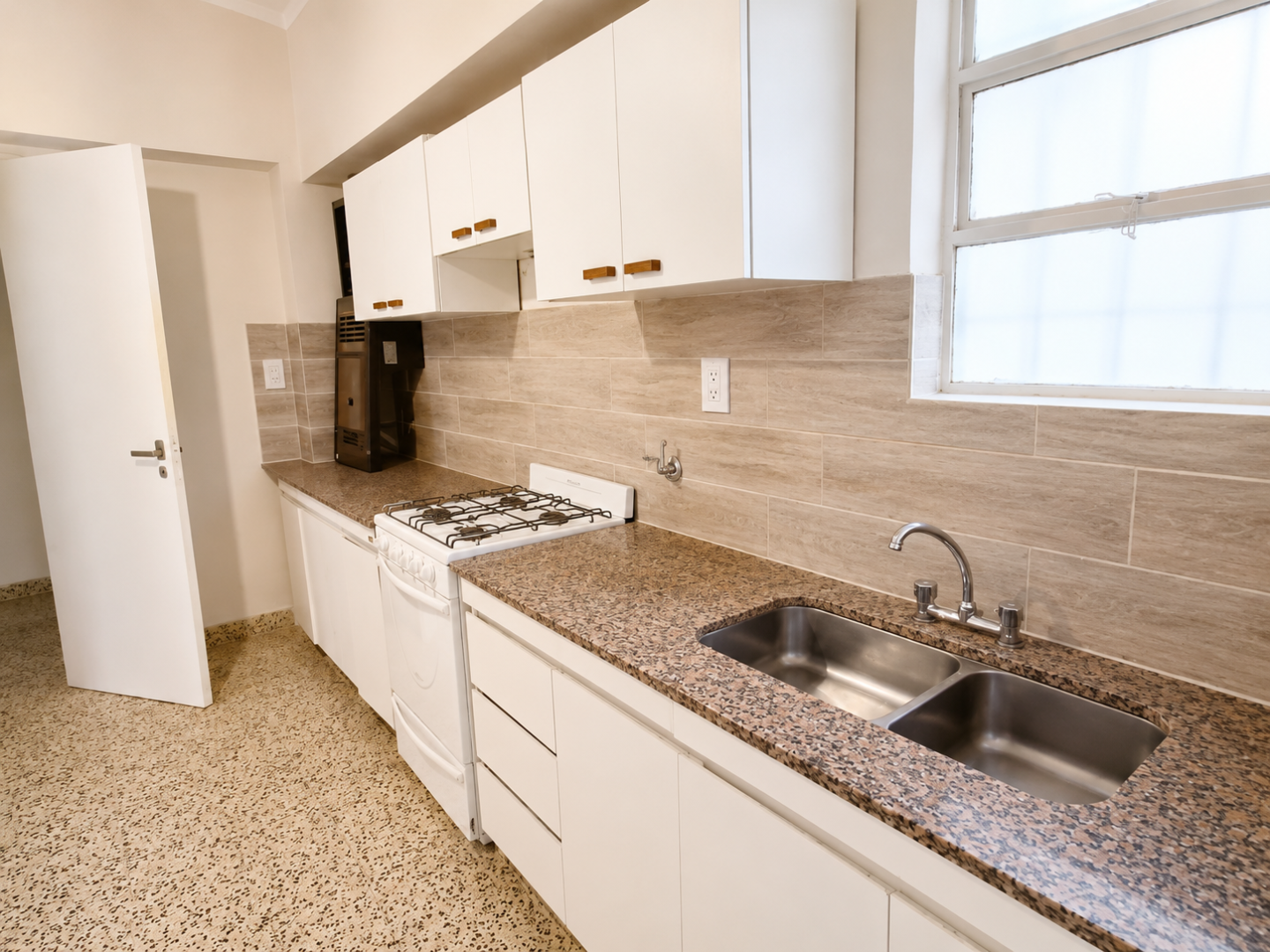 Departamento en Venta en Sarmiento 734, Centro, Bahía Blanca - Bahía Blanca Propiedades | SITIO OFICIAL l