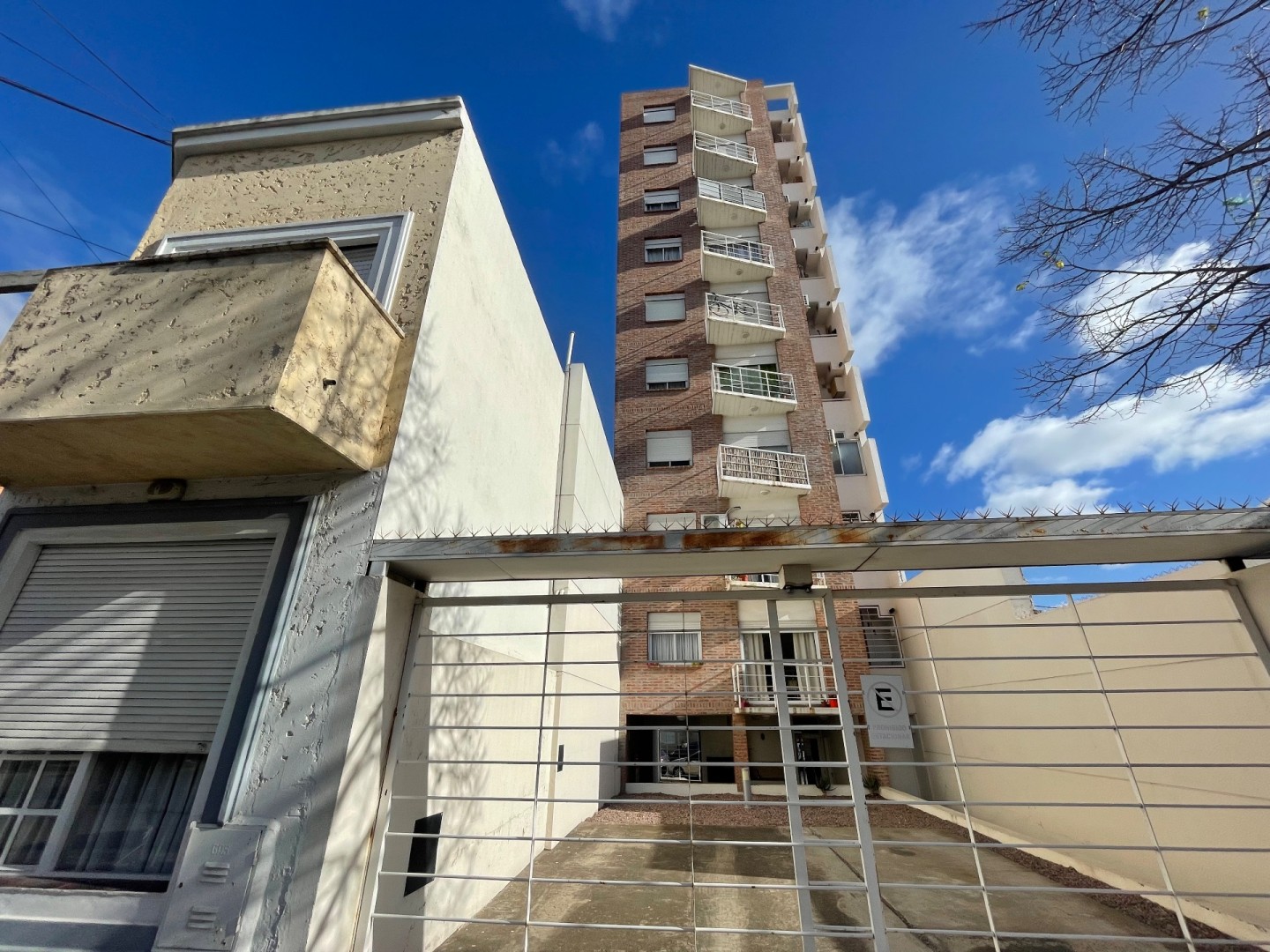 Departamento en Alquiler en Cerrito 56, La Falda, Bahía Blanca - Bahía Blanca Propiedades | SITIO OFICIAL l