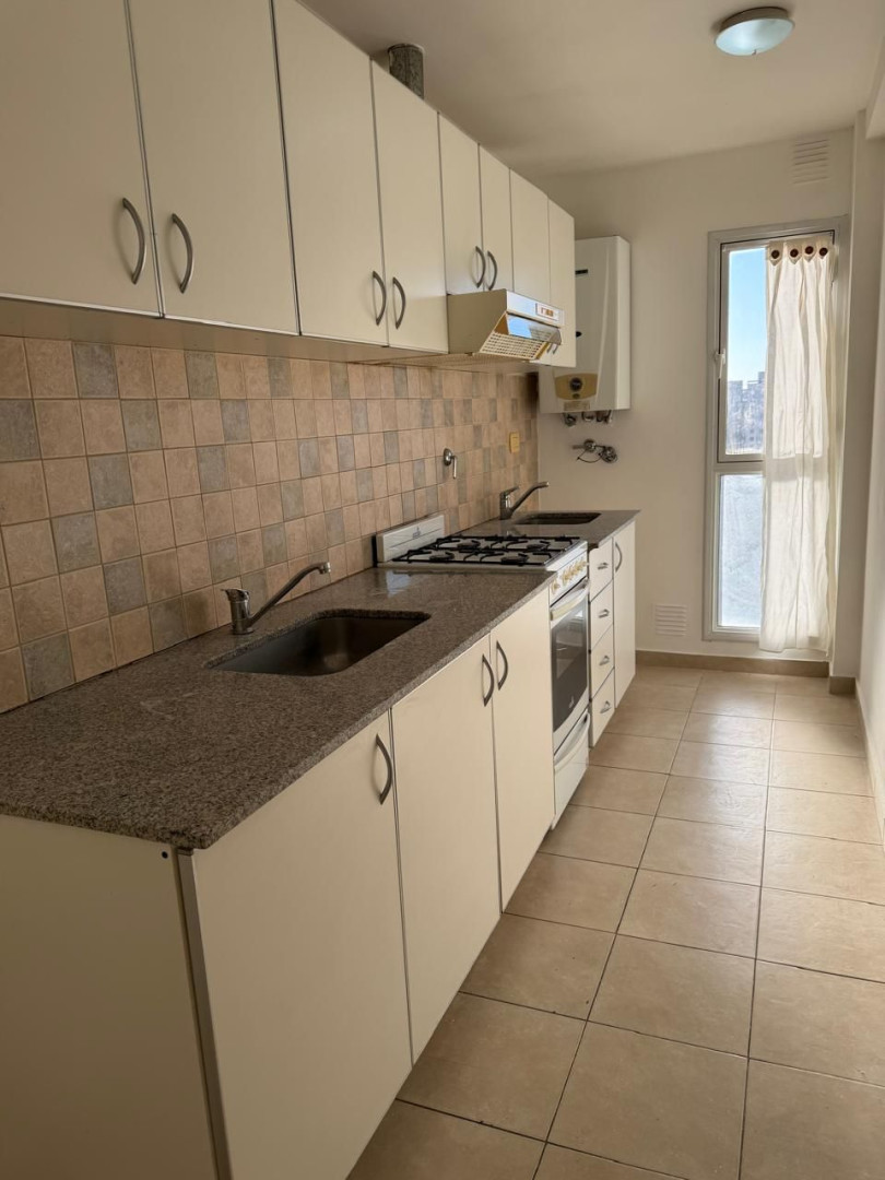 Departamento en Alquiler en Zelarrayan 360, Centro, Bahía Blanca - Bahía Blanca Propiedades | SITIO OFICIAL l