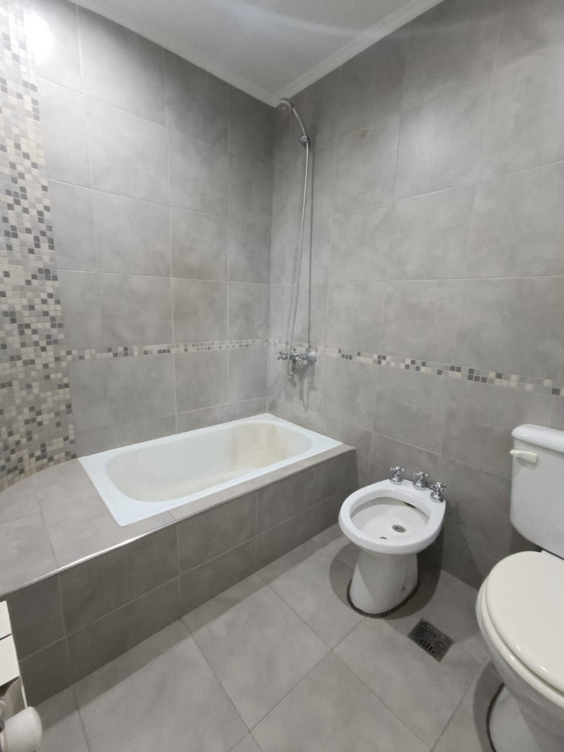 Departamento en Alquiler en CUYO 875 1ºB, Santa Margarita, Bahía Blanca - Bahía Blanca Propiedades | SITIO OFICIAL l