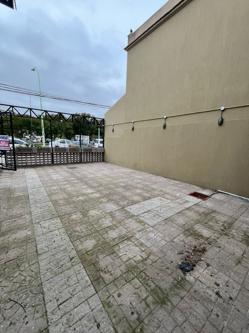 Local en Alquiler en Av. Alem 1200, Universitario, Bahía Blanca - Bahía Blanca Propiedades | SITIO OFICIAL l