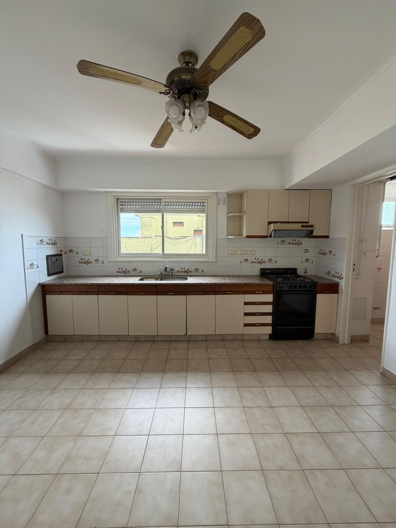 Departamento en Alquiler en Beruti 87, Centro, Bahía Blanca - Bahía Blanca Propiedades | SITIO OFICIAL l