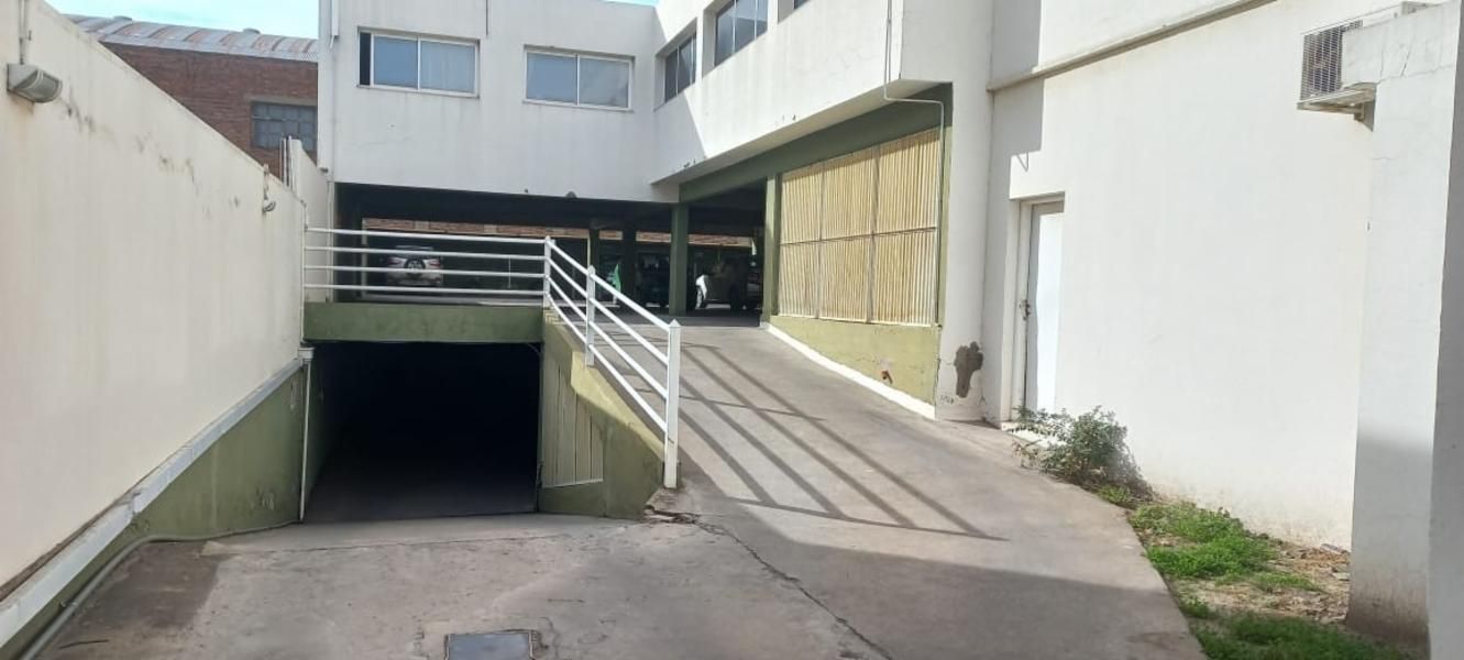 Cochera en Venta en Estomba 800,  Bahía Blanca - Bahía Blanca Propiedades | SITIO OFICIAL l