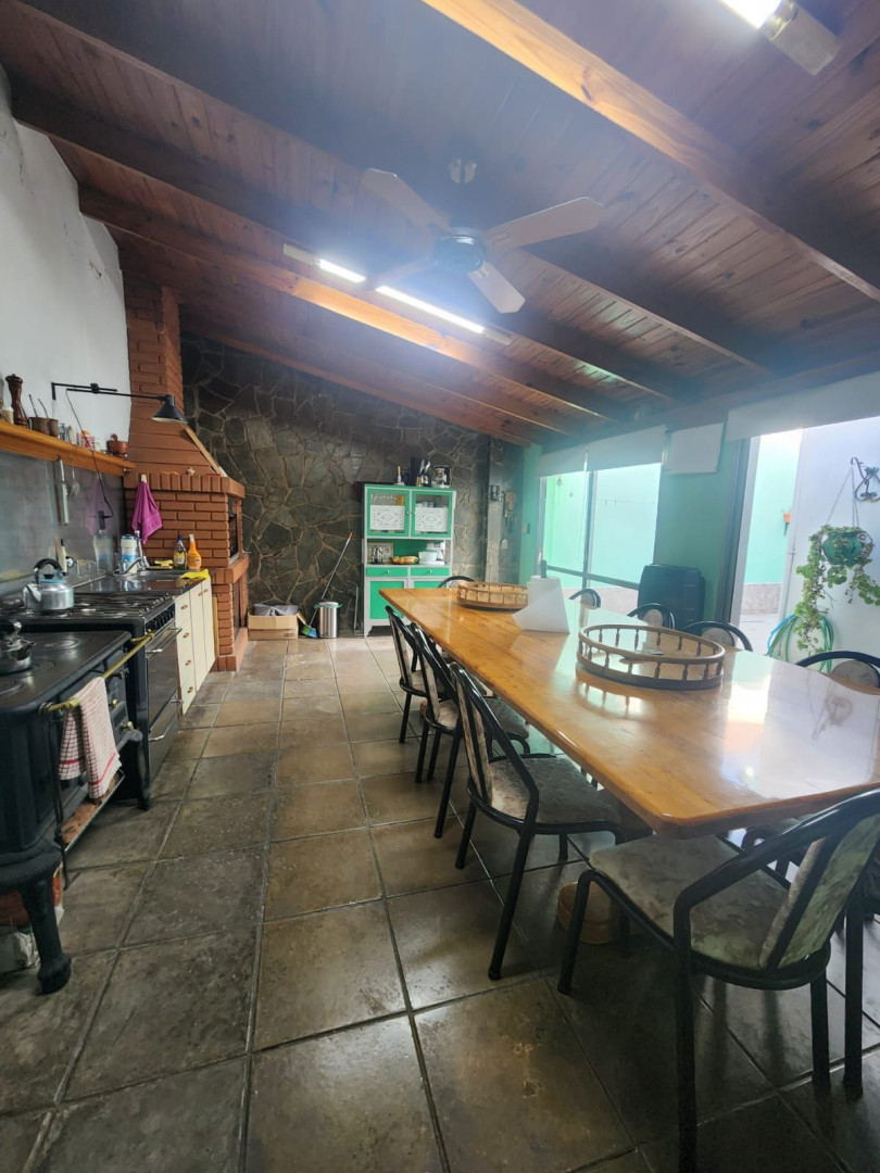 Casa en Venta en Azcuenaga 1000, Sportiva, Bahía Blanca - Bahía Blanca Propiedades | SITIO OFICIAL l