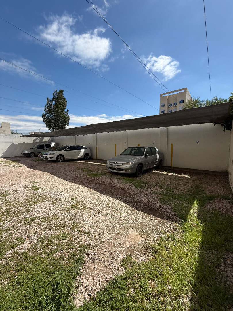 Cochera en Venta en Panama 863, Universitario, Bahía Blanca - Bahía Blanca Propiedades | SITIO OFICIAL l