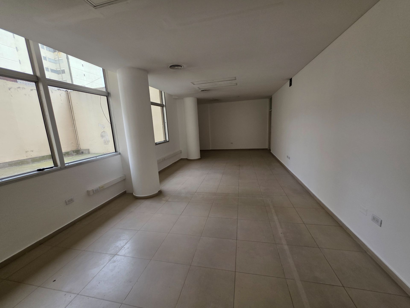 Local en Alquiler en Saavedra 39, Centro, Bahía Blanca - Bahía Blanca Propiedades | SITIO OFICIAL l