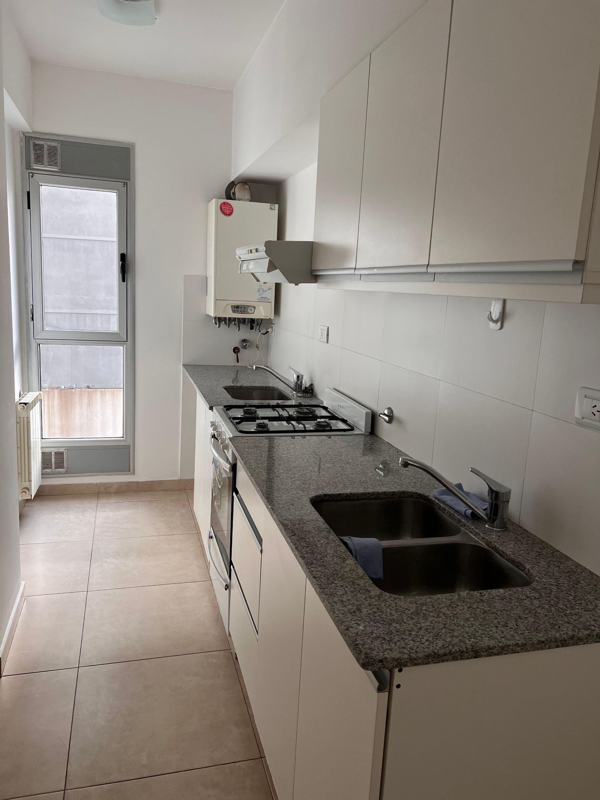 Departamento en Alquiler en Sarmiento 108, Centro, Bahía Blanca - Bahía Blanca Propiedades | SITIO OFICIAL l