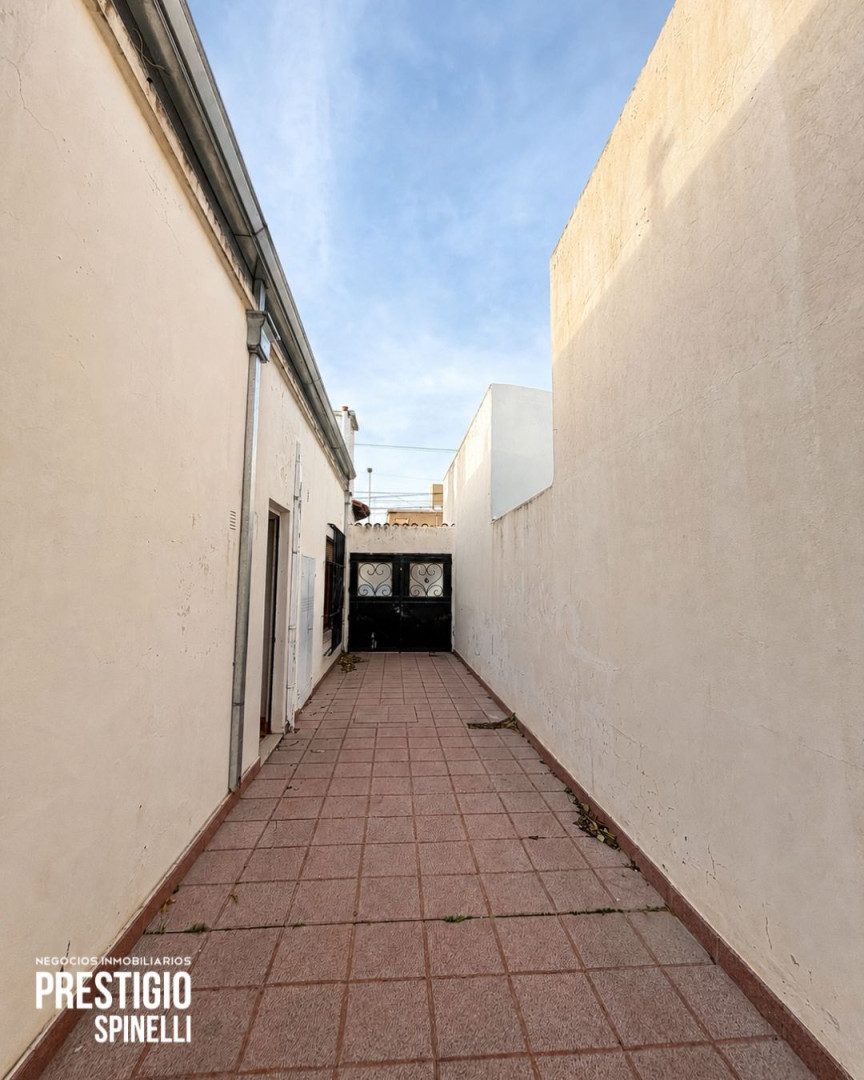 Casa en Venta en Nicaragua 960, Universitario, Bahía Blanca - Bahía Blanca Propiedades | SITIO OFICIAL l