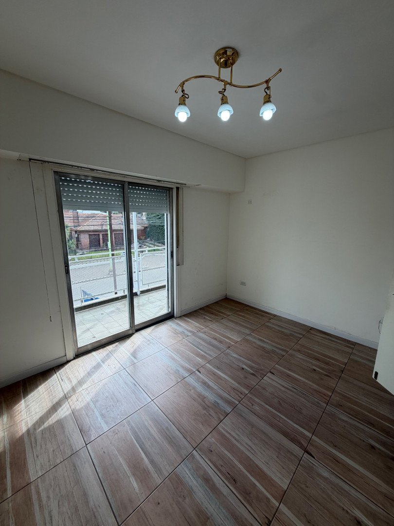 Casa en Alquiler en Caseros Y Remedios De Escalada , Villa Mitre, Bahía Blanca - Bahía Blanca Propiedades | SITIO OFICIAL l