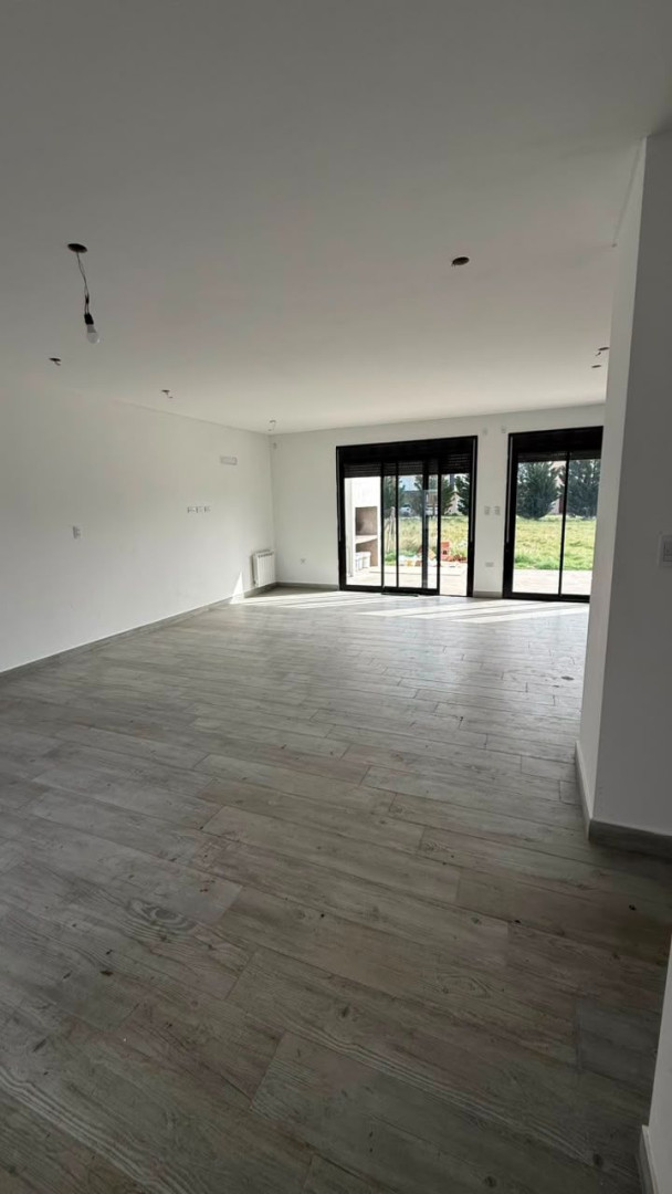 Casa en Venta en Quintana 5256, Las Acacias, Bahía Blanca - Bahía Blanca Propiedades | SITIO OFICIAL l