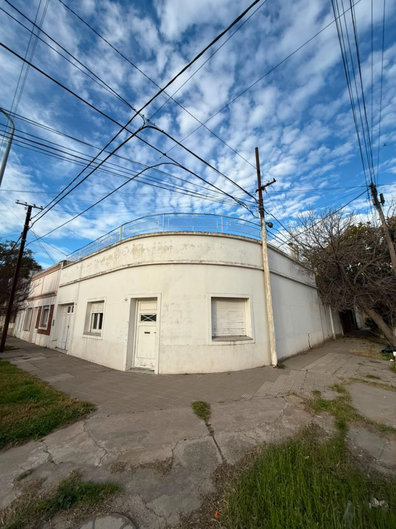 Casa en Venta en Rio Negro 198, Villa Mitre, Bahía Blanca - Bahía Blanca Propiedades | SITIO OFICIAL l
