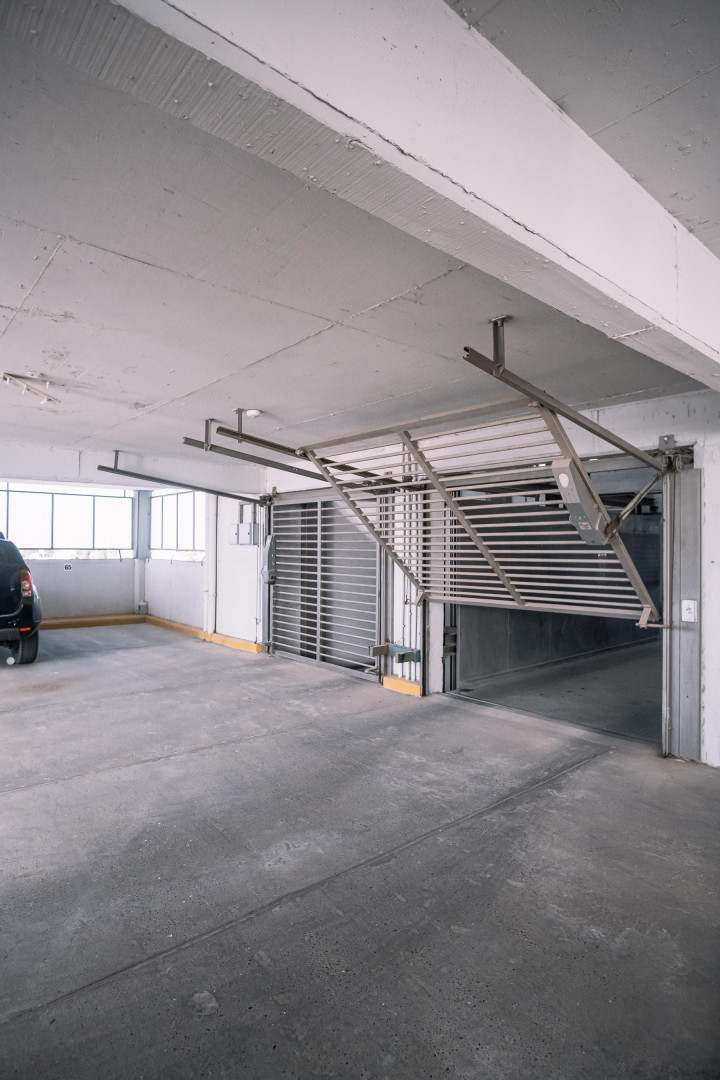 Cochera en Venta en Sarmiento 560, Macrocentro, Bahía Blanca - Bahía Blanca Propiedades | SITIO OFICIAL l