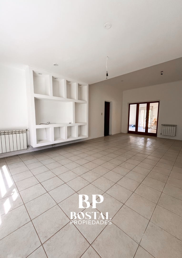 Casa en Venta en Laudelino Cruz 5060, Las Acacias, Bahía Blanca - Bahía Blanca Propiedades | SITIO OFICIAL l