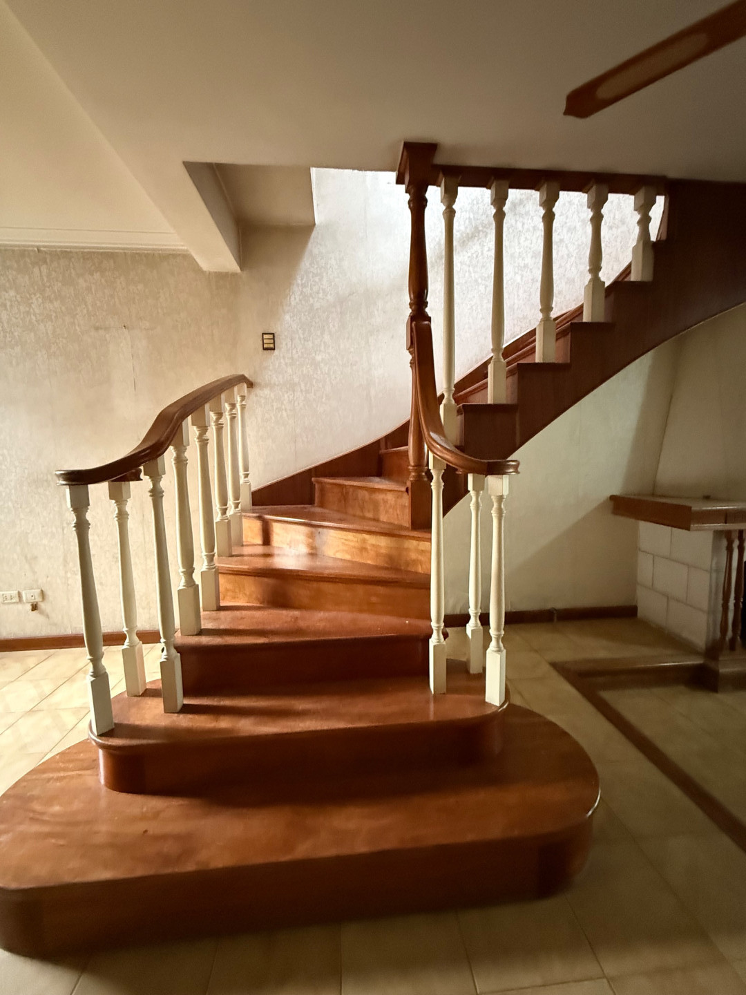 Casa en Venta en Fitz Roy 573, Macrocentro, Bahía Blanca - Bahía Blanca Propiedades | SITIO OFICIAL l