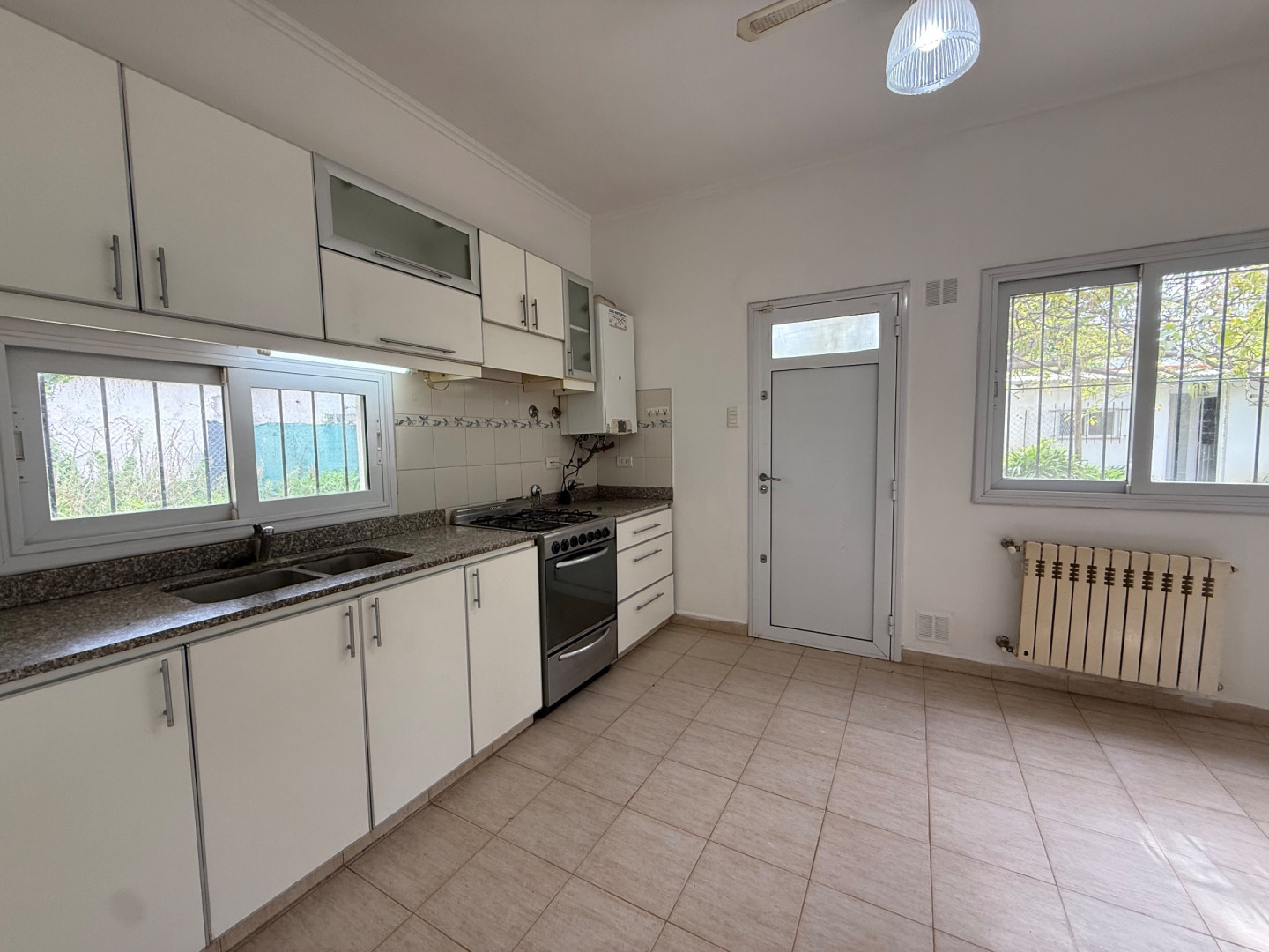 Casa en Alquiler en Llau Llau 320, Patagonia, Bahía Blanca - Bahía Blanca Propiedades | SITIO OFICIAL l