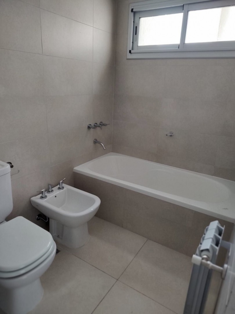 Departamento en Alquiler en 19 De Mayo 227, Centro, Bahía Blanca - Bahía Blanca Propiedades | SITIO OFICIAL l