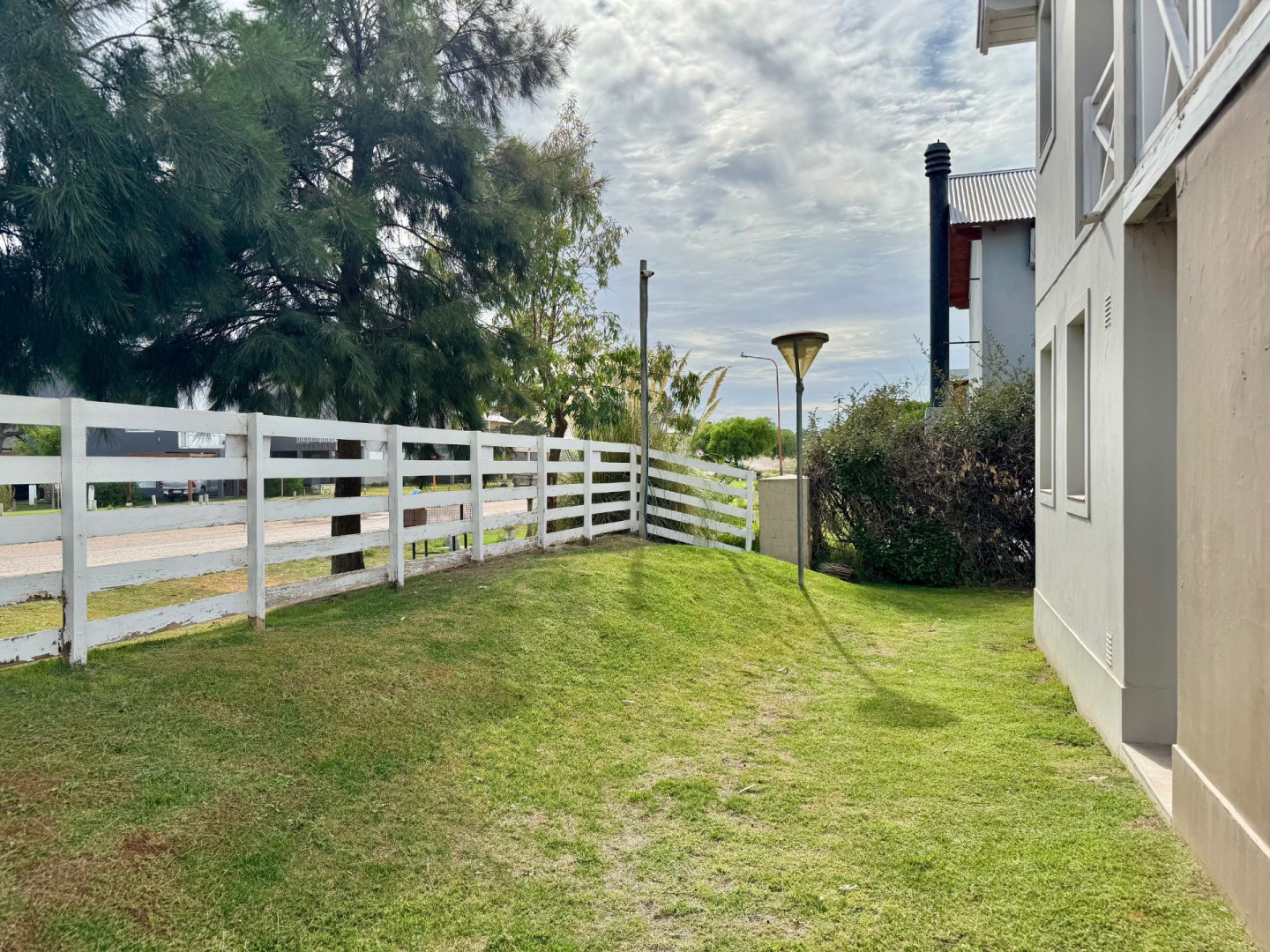 Casa en Venta en Sansot Entre Las Golondrinas Y Los Zorzales, Monte del Este, Monte Hermoso - Bahía Blanca Propiedades | SITIO OFICIAL l
