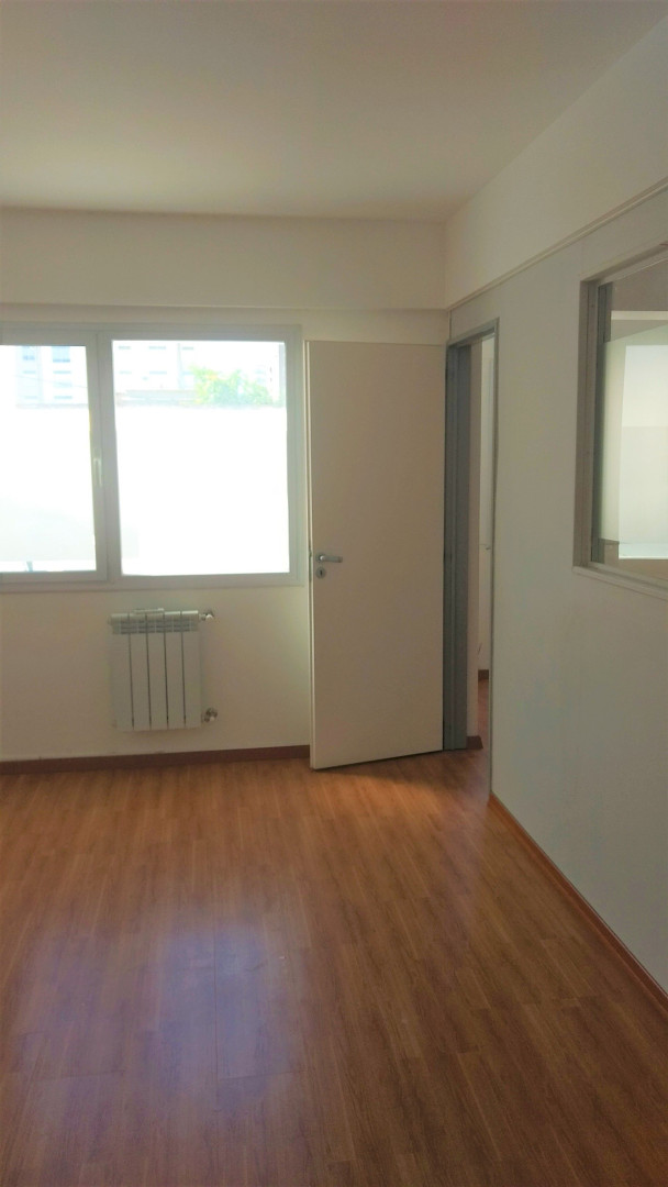 Oficina en Alquiler en Gorriti 54, Centro, Bahía Blanca - Bahía Blanca Propiedades | SITIO OFICIAL l