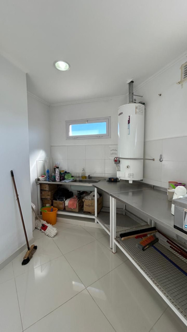 Local en Alquiler en Zelarrayan Y Jose Hernandez,  Bahía Blanca - Bahía Blanca Propiedades | SITIO OFICIAL l