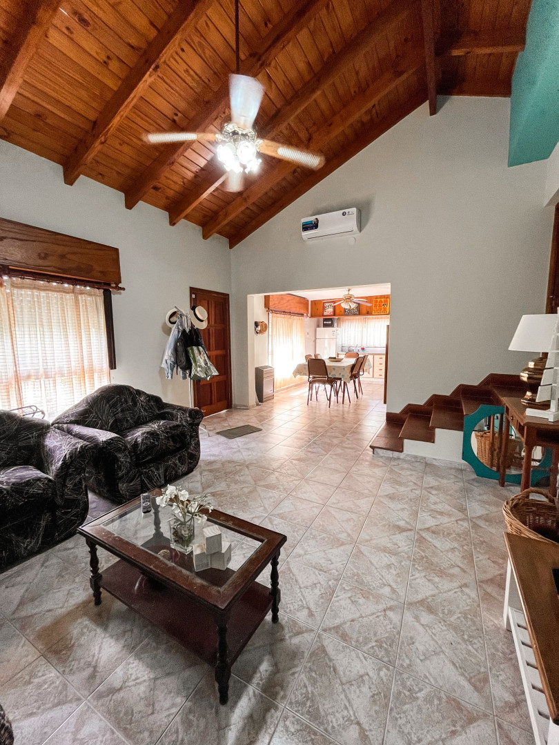 Casa en Venta en La Rioja Este 359, Monte Hermoso, Dufaur, Monte Hermoso - Bahía Blanca Propiedades | SITIO OFICIAL l