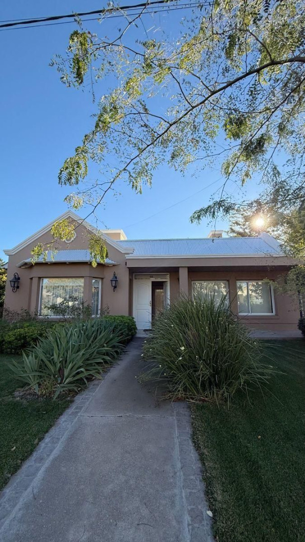 Casa en Venta  Solares Norte, Bahía Blanca - Bahía Blanca Propiedades | SITIO OFICIAL l
