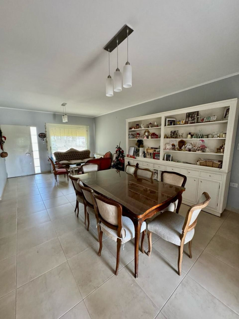 Casa en Venta en Azara 4900, Las Acacias, Bahía Blanca - Bahía Blanca Propiedades | SITIO OFICIAL l