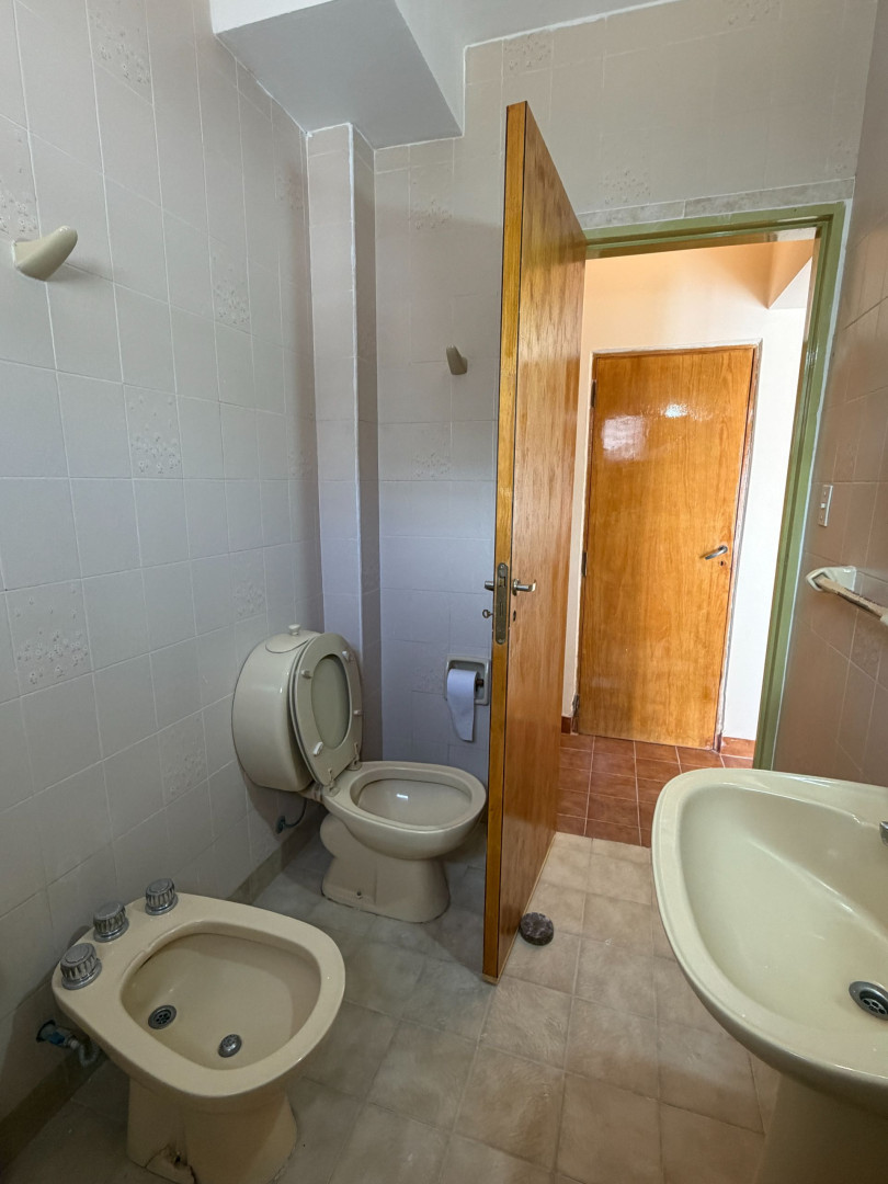 Casa en Alquiler en Hilario Ascasubi 230, Universitario, Bahía Blanca - Bahía Blanca Propiedades | SITIO OFICIAL l
