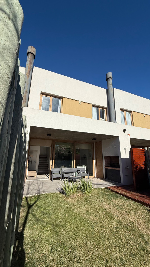 Duplex en Venta en Los Cardenales 550, Monte del Este, Monte Hermoso - Bahía Blanca Propiedades | SITIO OFICIAL l