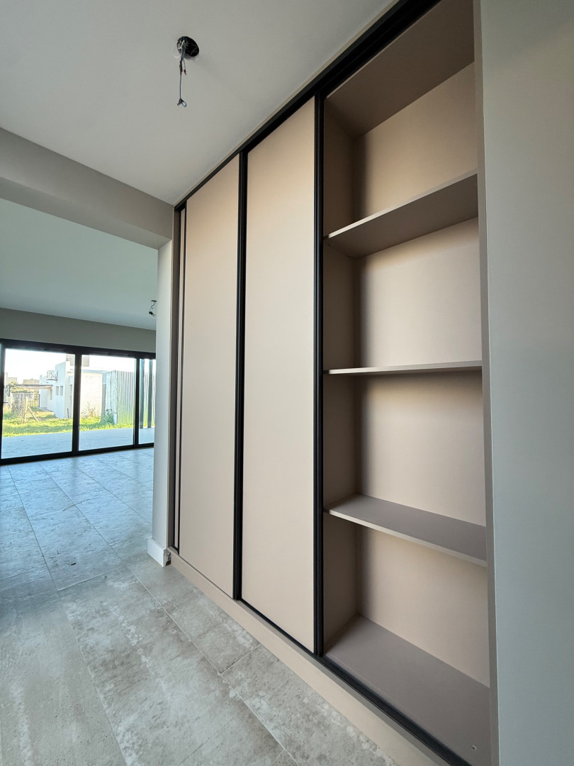 Casa en Venta en Lestonnac 800, El Maiten, Bahía Blanca - Bahía Blanca Propiedades | SITIO OFICIAL l