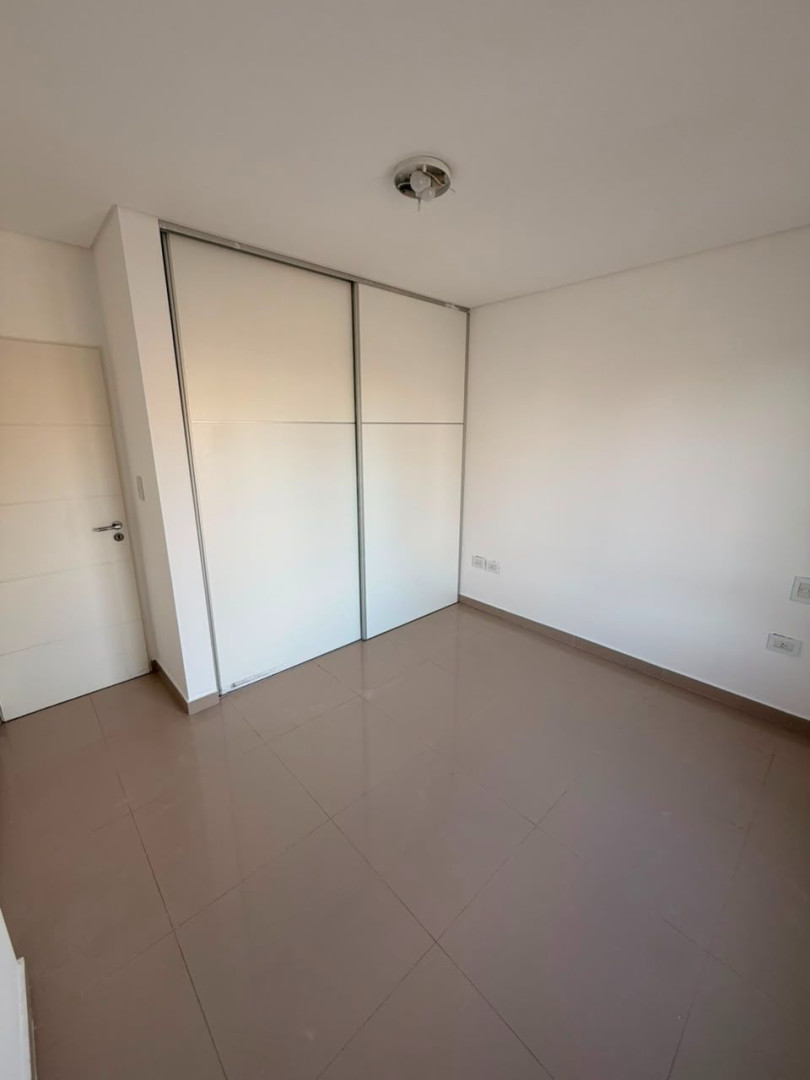 Departamento en Alquiler en CASANOVA 82 5ºA, Centro, Bahía Blanca - Bahía Blanca Propiedades | SITIO OFICIAL l
