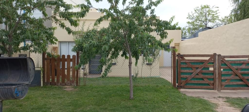 Casa en Venta en Florencio Molina Campos, Millamapu, Bahía Blanca - Bahía Blanca Propiedades | SITIO OFICIAL l