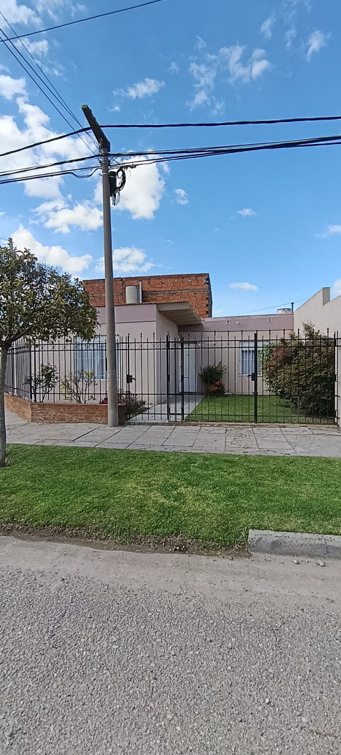 Casa en Venta en Falcon 1900,  Bahía Blanca - Bahía Blanca Propiedades | SITIO OFICIAL l