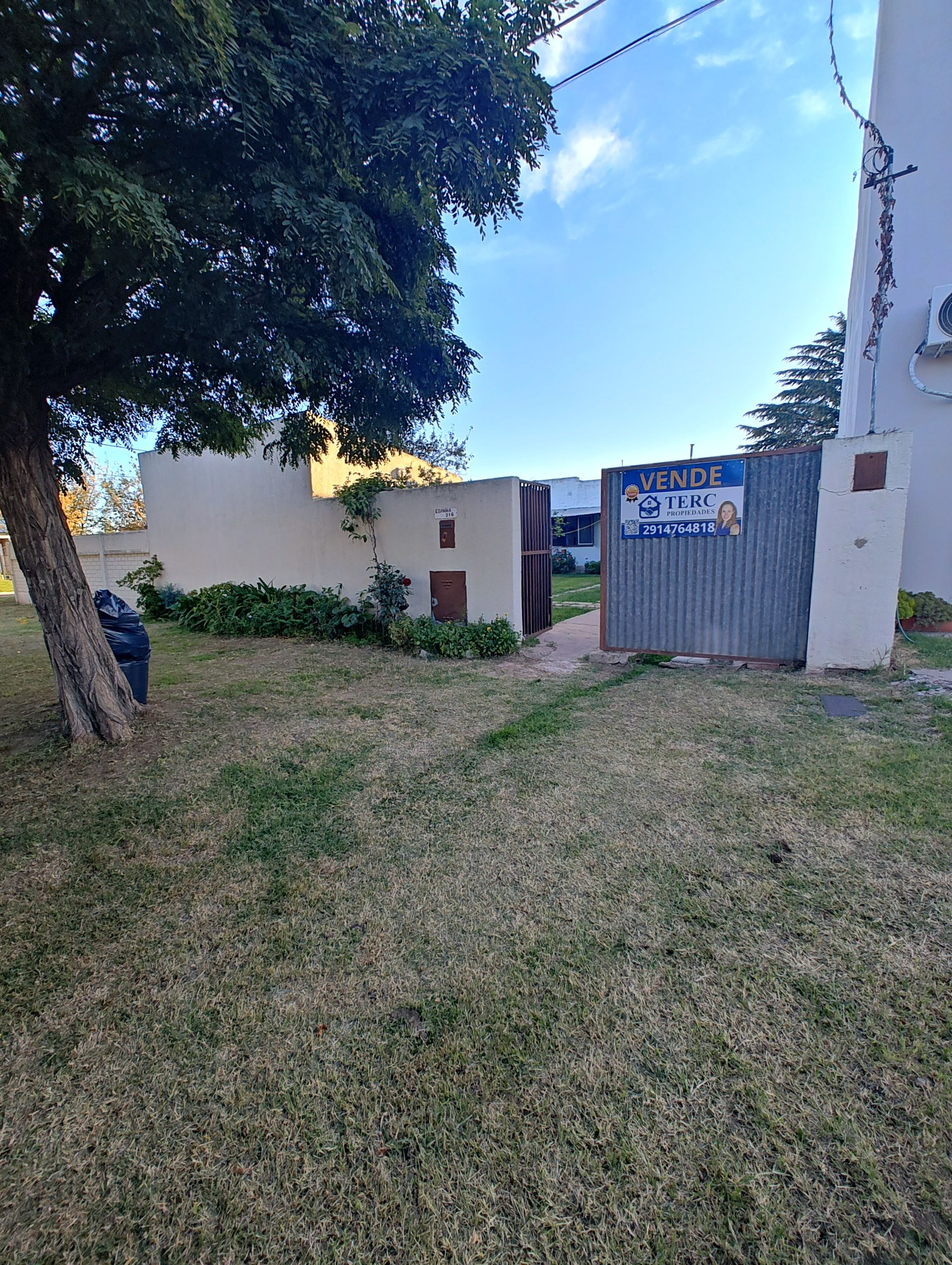 Casa en Venta en España 316,  Tornquist - Bahía Blanca Propiedades | SITIO OFICIAL l