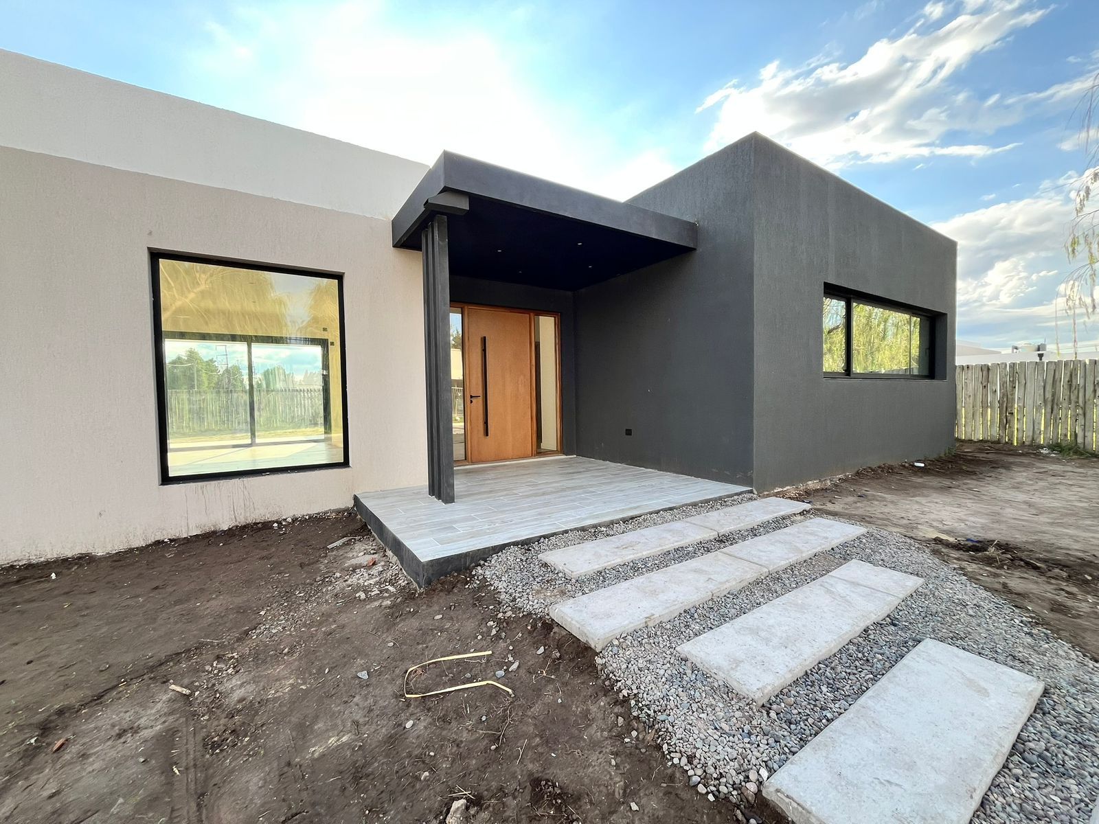 Casa en Venta en Yapeyu Esquina Pascual De Rogatis, Patagonia, Bahía Blanca - Bahía Blanca Propiedades | SITIO OFICIAL l