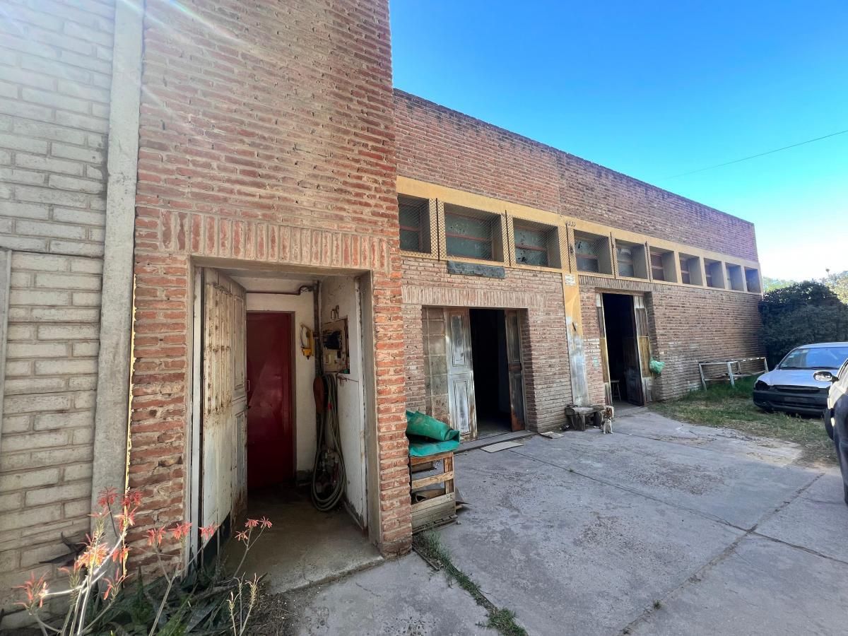 Deposito en Venta en Ingeniero Luiggi 2500, Loma Paraguaya , Bahía Blanca - Bahía Blanca Propiedades | SITIO OFICIAL l