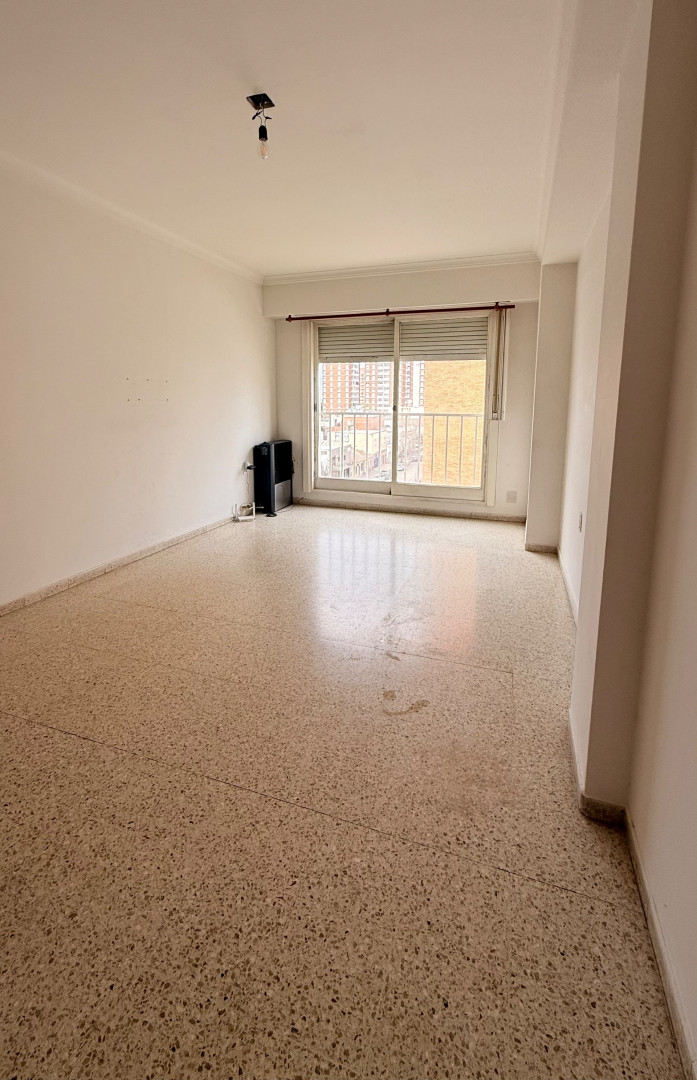 Departamento en Alquiler en Patricios 60, Piso 4, Macrocentro, Bahía Blanca - Bahía Blanca Propiedades | SITIO OFICIAL l