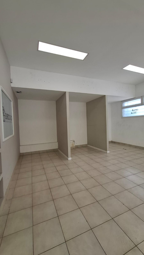 Local en Alquiler en Zelarrayan 936 , Macrocentro, Bahía Blanca - Bahía Blanca Propiedades | SITIO OFICIAL l