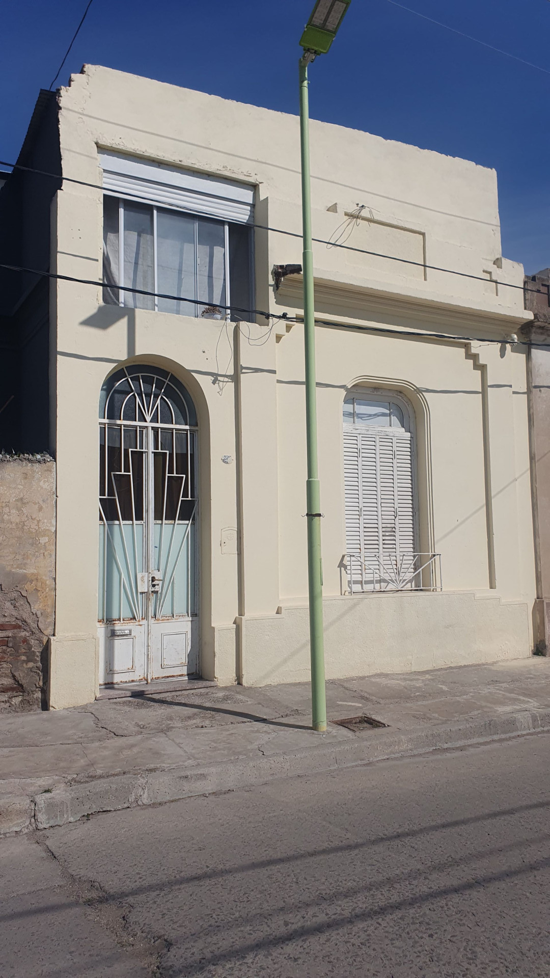 Casa en Venta en Libertad Y Emilio Rosas, Villa Rosas, Bahía Blanca - Bahía Blanca Propiedades | SITIO OFICIAL l