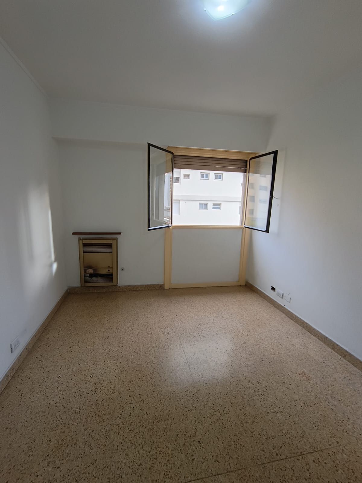 Departamento en Alquiler en LAMADRID 62, Centro, Bahía Blanca - Bahía Blanca Propiedades | SITIO OFICIAL l