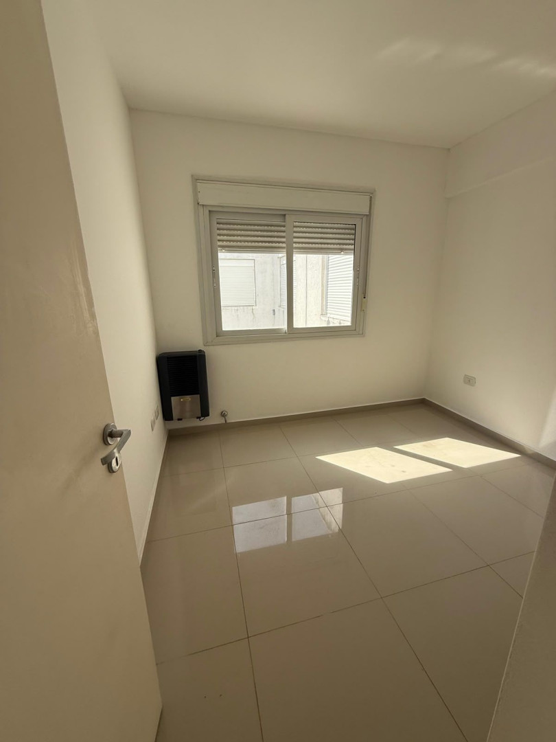 Departamento en Alquiler en Florida 832, Villa del Parque, Bahía Blanca - Bahía Blanca Propiedades | SITIO OFICIAL l