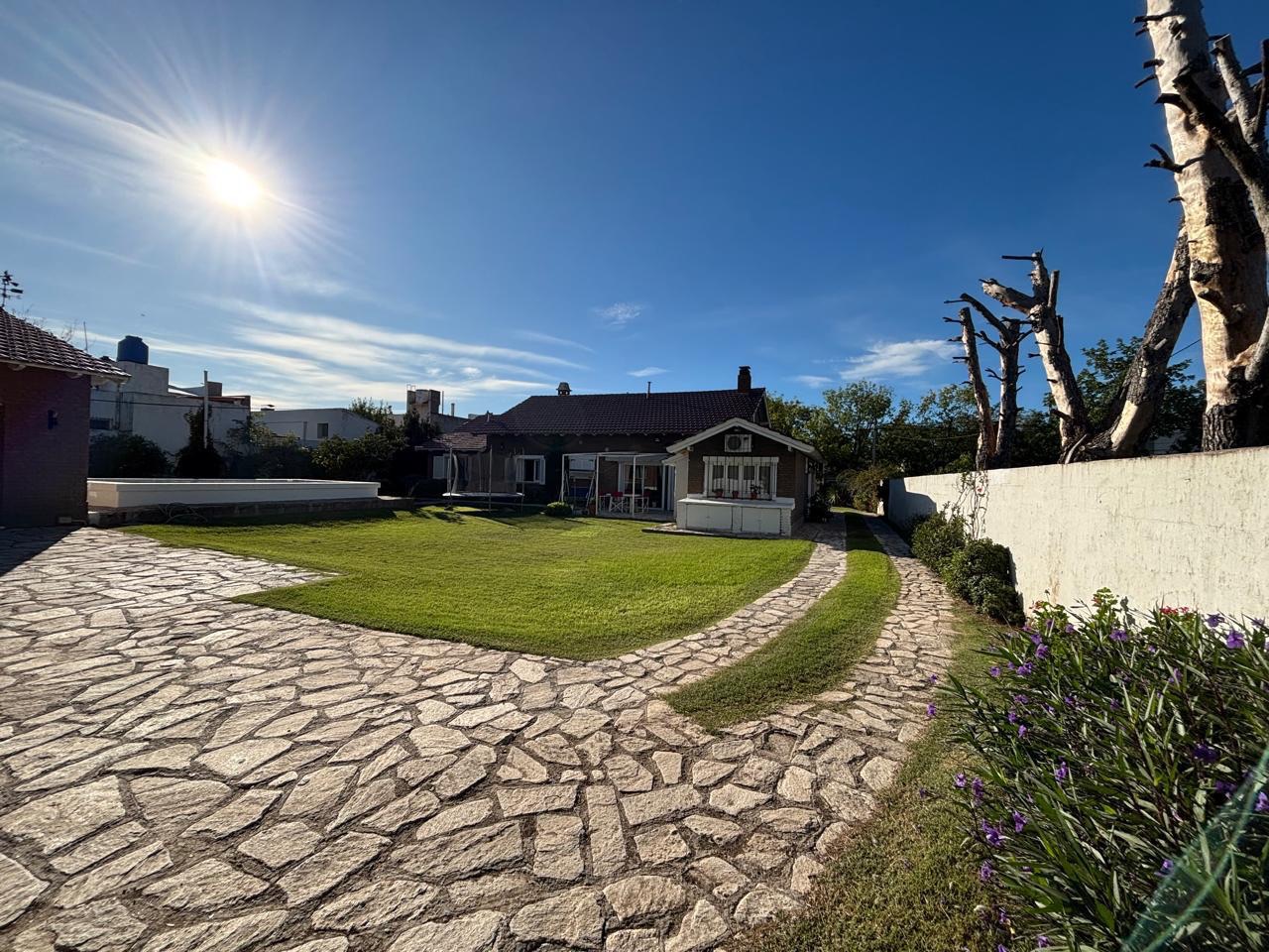 Casa en Venta en Florida 1000, Villa del Parque, Bahía Blanca - Bahía Blanca Propiedades | SITIO OFICIAL l