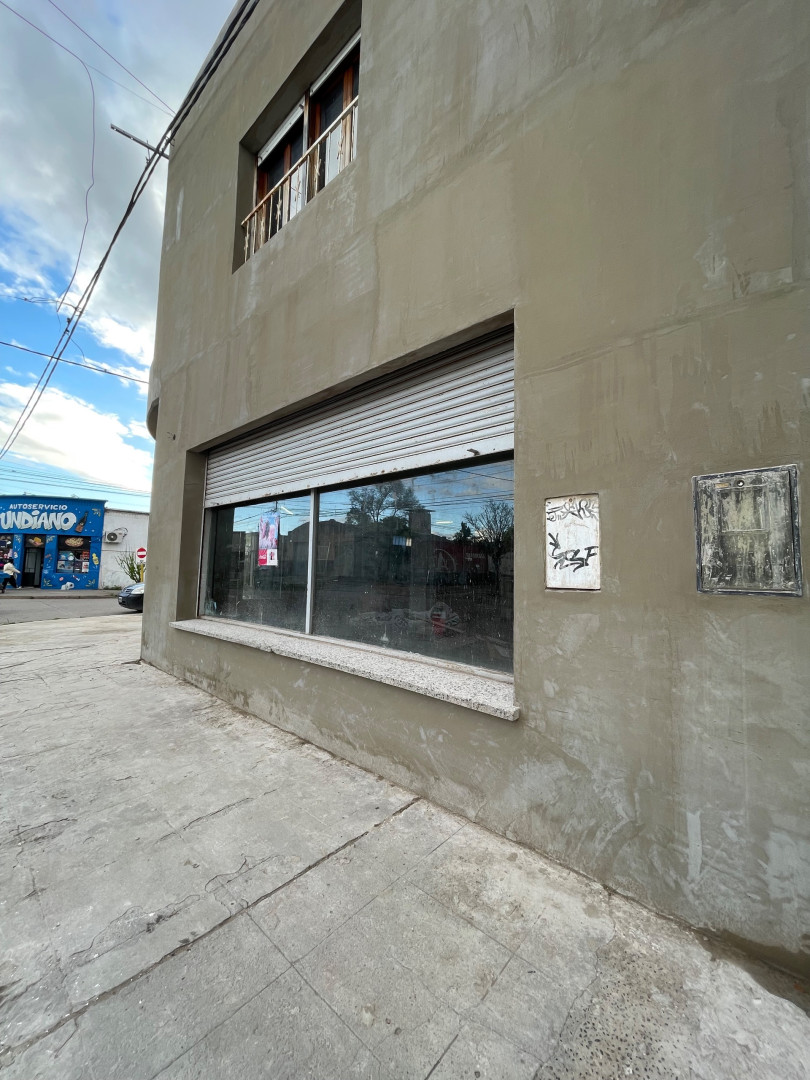 Local en Alquiler en Undiano Y Paunero , San Martin, Bahía Blanca - Bahía Blanca Propiedades | SITIO OFICIAL l