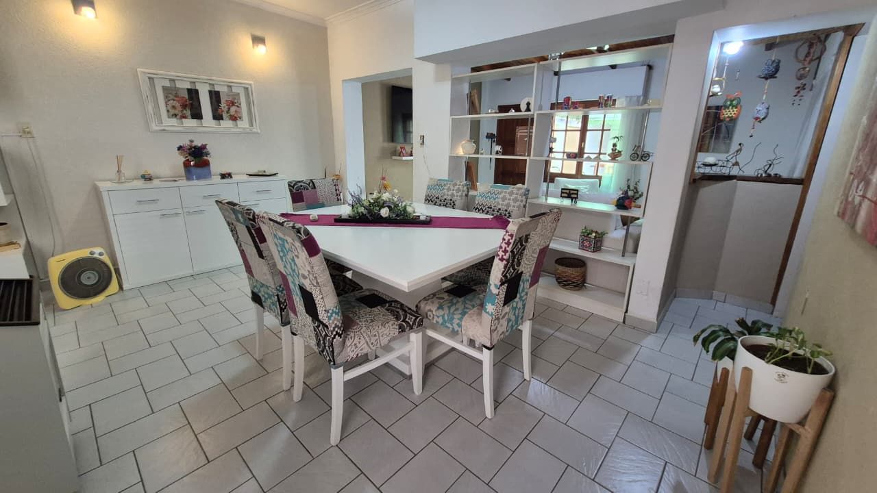 Casa en Venta en Blandengues 785 , Macrocentro, Bahía Blanca - Bahía Blanca Propiedades | SITIO OFICIAL l